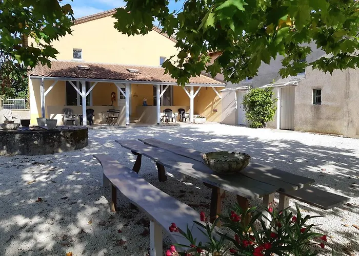 La Haute Preze & Golffrance Apartamento Rouzède